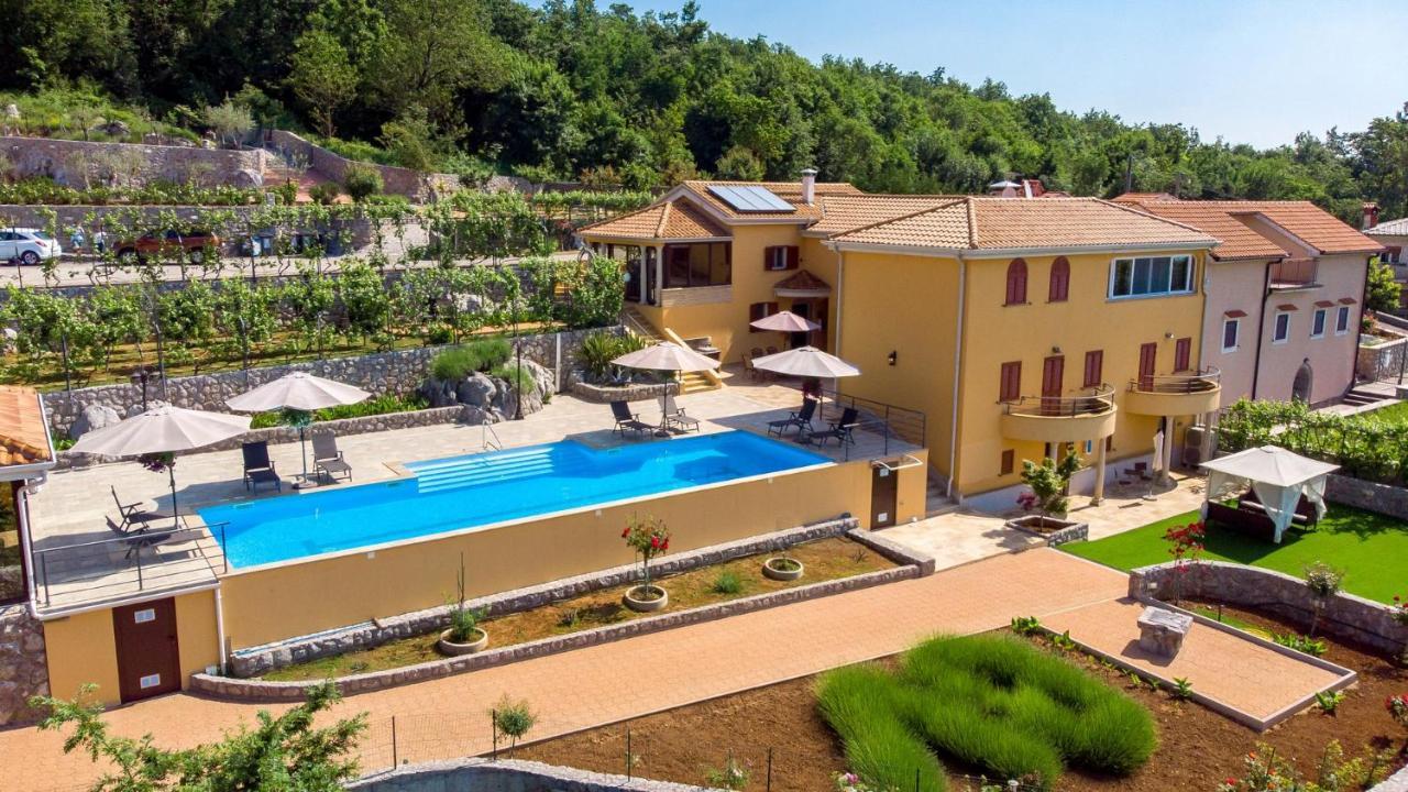 Apartments Villa Bv Opatija Exterior photo