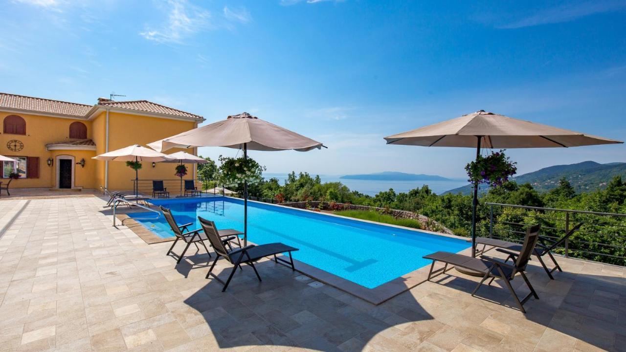 Apartments Villa Bv Opatija Exterior photo