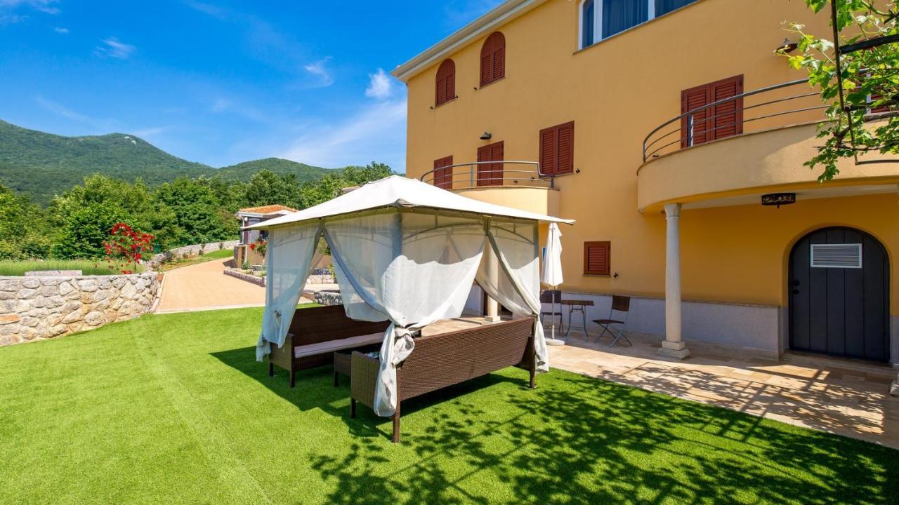 Apartments Villa Bv Opatija Exterior photo